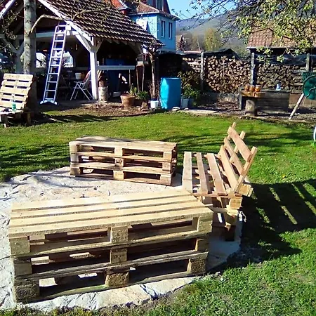 La Charmaie Bed & Breakfast 3*